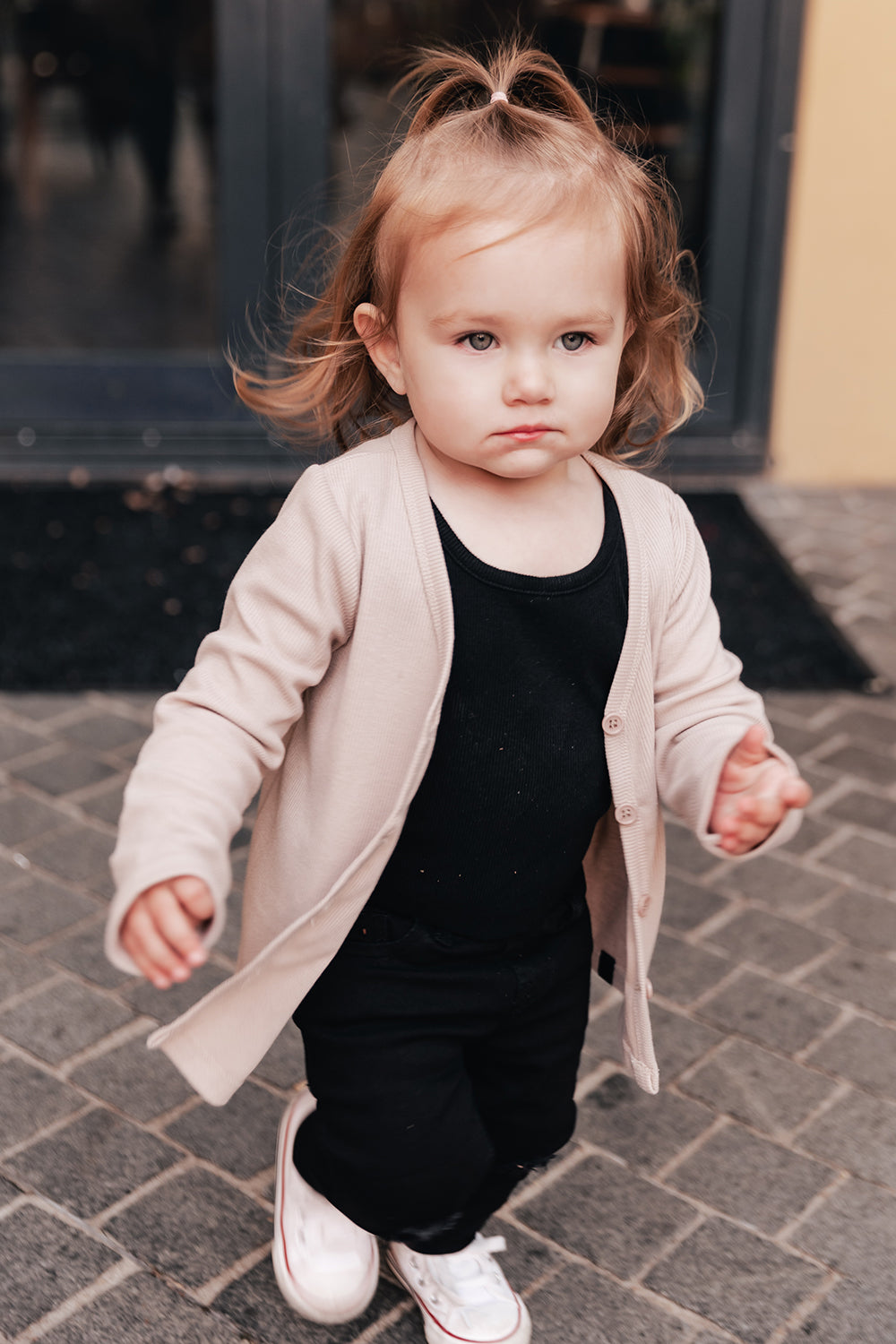 Latte Signature Cardigan - Kids - 2